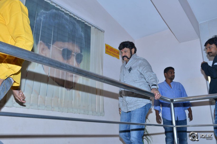 Celebs-at-Gautamiputra-Satakarni-Movie-Screening